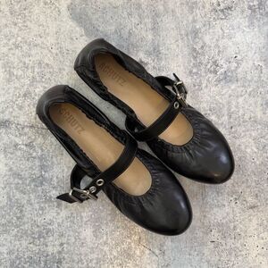 Schutz Calita Flat Sandal 7.5